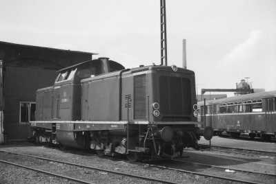 211 016-1  Bw Bielefeld 07.1973 (1024x688)