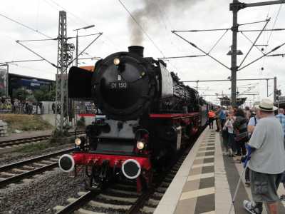 2013-08-11-01-150-048